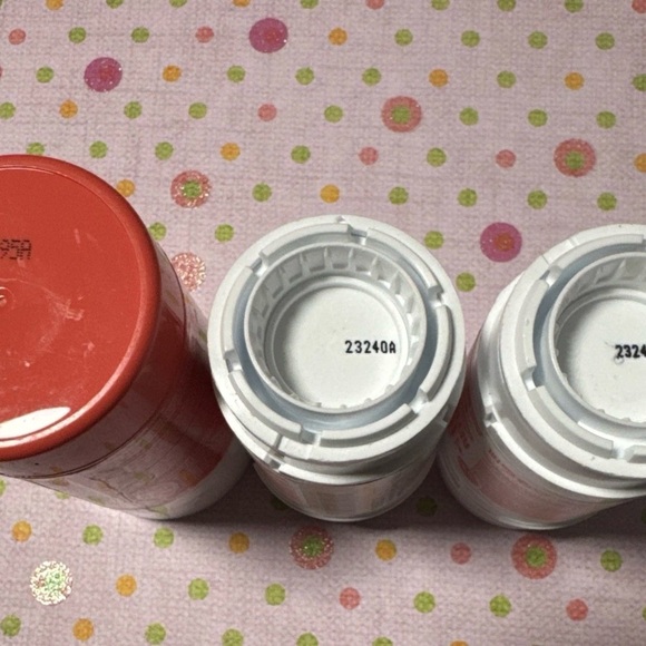 Sol de Janeiro Rio Deo Cheirosa 40 Refillable Deodorant and 2 refills. - Picture 2 of 2